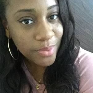 Meet your Posher, Jeanine